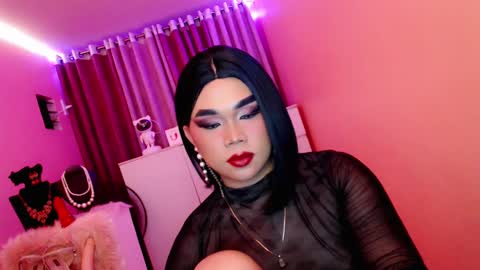 Queen Mireska online show from 02/25/25, 03:49