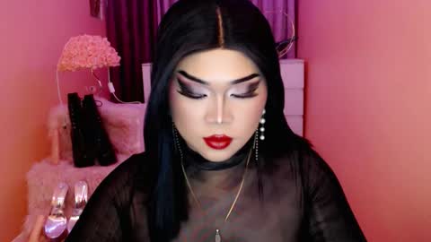 Queen Mireska online show from 09/22/25, 12:40