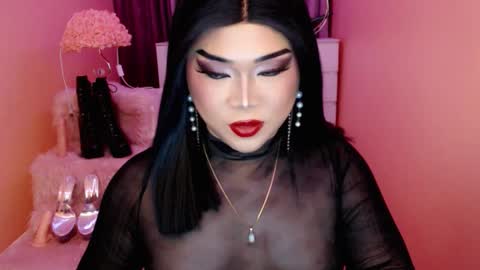 Queen Mireska online show from 09/23/25, 03:59