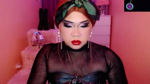 Queen Mireska online show from 01/10/26, 04:53