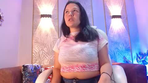 Snapshot of amie_gh chatting on 09/22/25, 11:23 Amie  online show from 09/22/25, 11:23