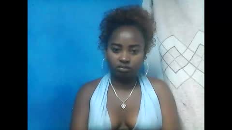 Snapshot of amielle_01 chatting on 05/08/26, 01:22 amielle_01 online show from 05/08/26, 01:22