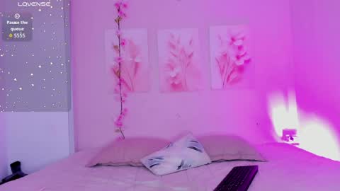AmiiClark  online show from 06/04/26, 07:09