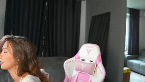 A online show from 04/06/26, 08:15