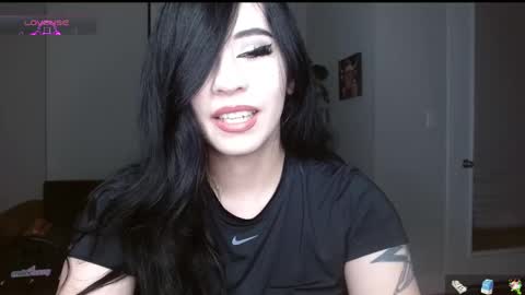 Snapshot of amilustxx chatting on 01/10/25, 02:14 amilust online show from 01/10/25, 02:14