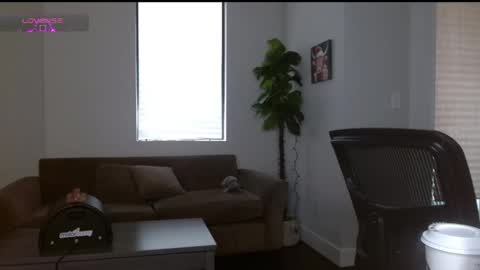 Snapshot of amilustxx chatting on 01/10/25, 04:30 amilust online show from 01/10/25, 04:30