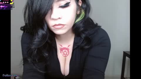 Snapshot of amilustxx chatting on 09/27/25, 05:29 amilust online show from 09/27/25, 05:29