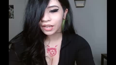 Snapshot of amilustxx chatting on 09/28/25, 07:41 amilust online show from 09/28/25, 07:41