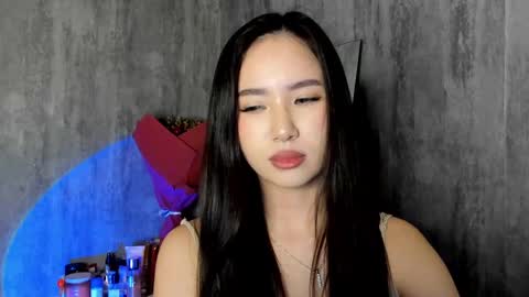 Snapshot of amina_artin chatting on 03/02/25, 04:32 Amina online show from 03/02/25, 04:32