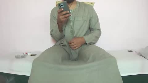 Amir online show from 10/19/25, 08:26