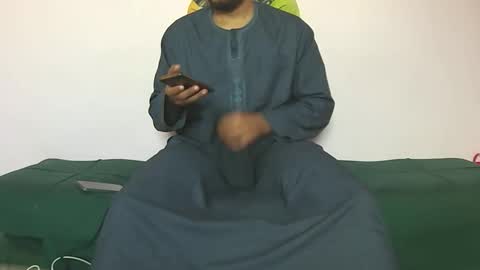 Amir online show from 11/25/25, 12:49