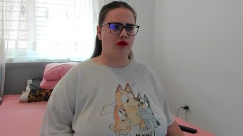 Amira Vyxen online show from 04/18/26, 07:12