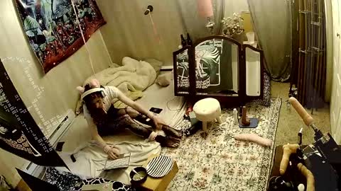 amituist online show from 04/15/26, 01:51