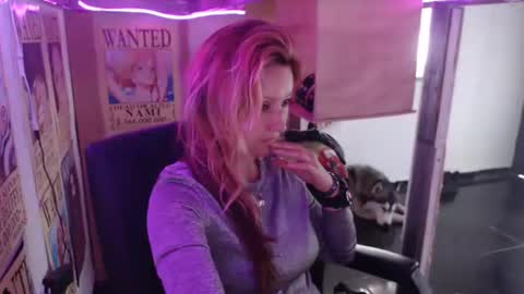 Snapshot of ammber3 chatting on 02/13/25, 03:46 Paula D online show from 02/13/25, 03:46