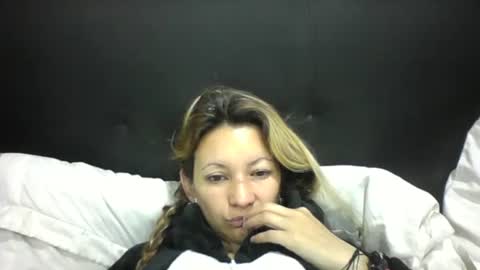 Snapshot of ammber3 chatting on 05/13/26, 11:29 Paula D online show from 05/13/26, 11:29