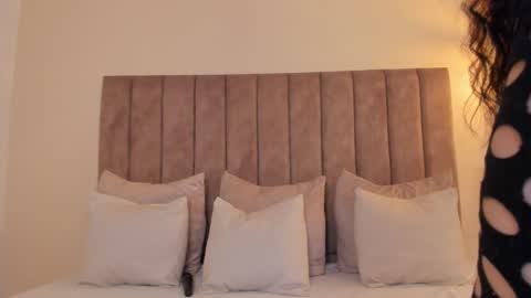 Amber online show from 02/17/26, 05:30