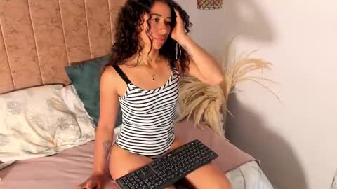 Ammy Nova online show from 12/13/24, 10:34