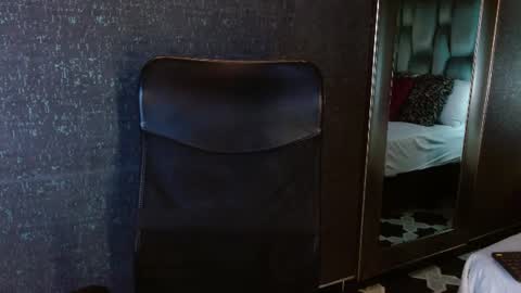 Snapshot of ammyjoness_ chatting on 07/14/26, 01:08 Ammy Jones online show from 07/14/26, 01:08
