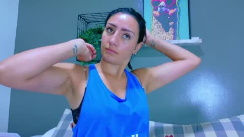 A M M Y  online show from 04/16/26, 09:21