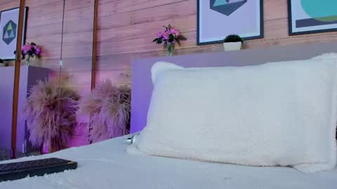 Ammy Scott  online show from 03/05/25, 02:46