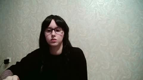 Snapshot of amomira chatting on 05/22/26, 01:28 Amomira online show from 05/22/26, 01:28