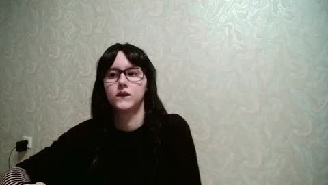 Snapshot of amomira chatting on 05/27/26, 01:57 Amomira online show from 05/27/26, 01:57