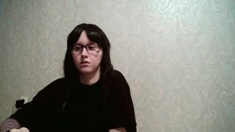 Amomira honeyx online show from 12/14/25, 08:41