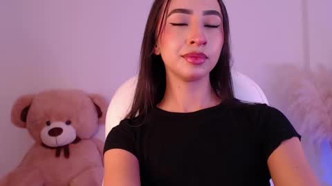 Sophi online show from 09/27/25, 09:47
