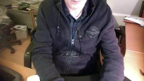 Amor2200 online show from 12/30/24, 08:15