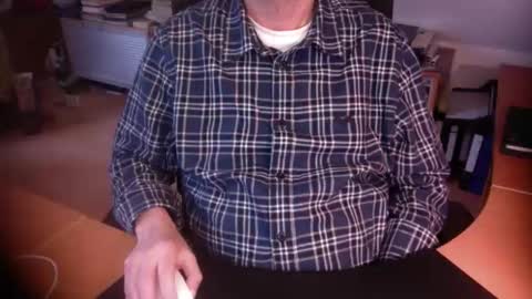 Snapshot of amor2200 chatting on 02/02/26, 08:35 Amor2200 online show from 02/02/26, 08:35