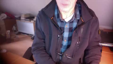 Snapshot of amor2200 chatting on 02/03/26, 08:30 Amor2200 online show from 02/03/26, 08:30