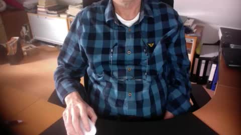 Snapshot of amor2200 chatting on 02/24/26, 08:12 Amor2200 online show from 02/24/26, 08:12