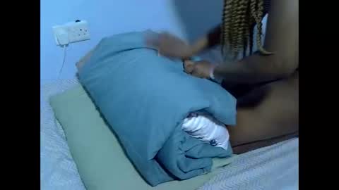 anny online show from 09/26/25, 09:02