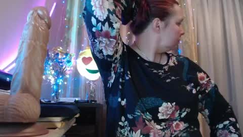 amorelara online show from 05/30/26, 08:11
