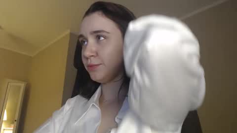 miss unforgettable online show from 02/09/25, 07:38