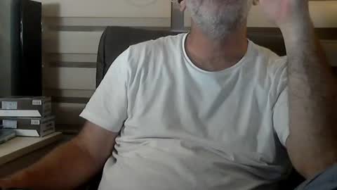Snapshot of amorlin chatting on 08/01/26, 07:57 AmorLin online show from 08/01/26, 07:57