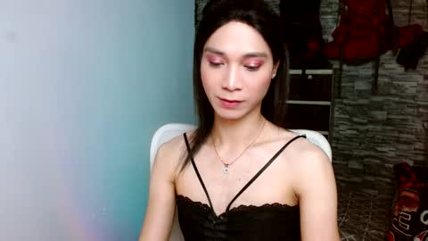 Snapshot of amorous_tina chatting on 03/08/26, 08:01 Tina online show from 03/08/26, 08:01