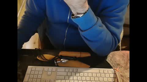 amslave4f online show from 12/13/24, 01:22