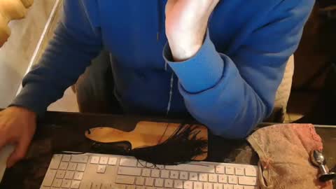 amslave4f online show from 02/05/25, 11:34