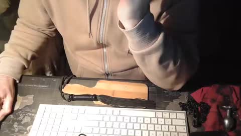 amslave4f online show from 02/24/25, 12:05