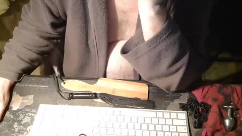 amslave4f online show from 02/25/25, 08:14