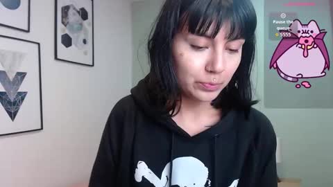 Amy 3 online show from 10/17/25, 04:37