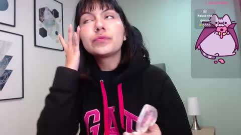 Amy 3 online show from 10/27/25, 04:05