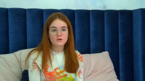 Snapshot of amy__roy chatting on 01/14/26, 05:29 Amy online show from 01/14/26, 05:29