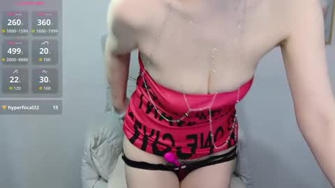 Olivia online show from 04/10/26, 01:49