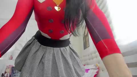 Amy Caroland online show from 10/31/25, 01:56