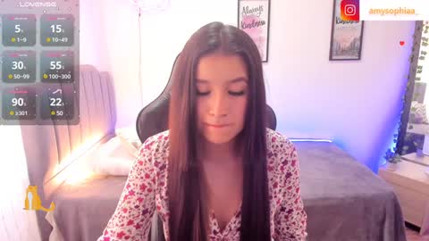 Amy sophia 3 online show from 02/01/25, 04:33