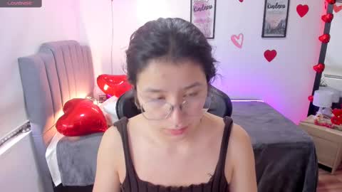 Amy sophia 3 online show from 02/17/25, 01:21