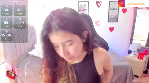 Amy sophia 3 online show from 02/20/25, 04:46