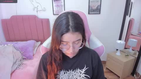 Amy sophia 3 online show from 11/21/25, 02:27